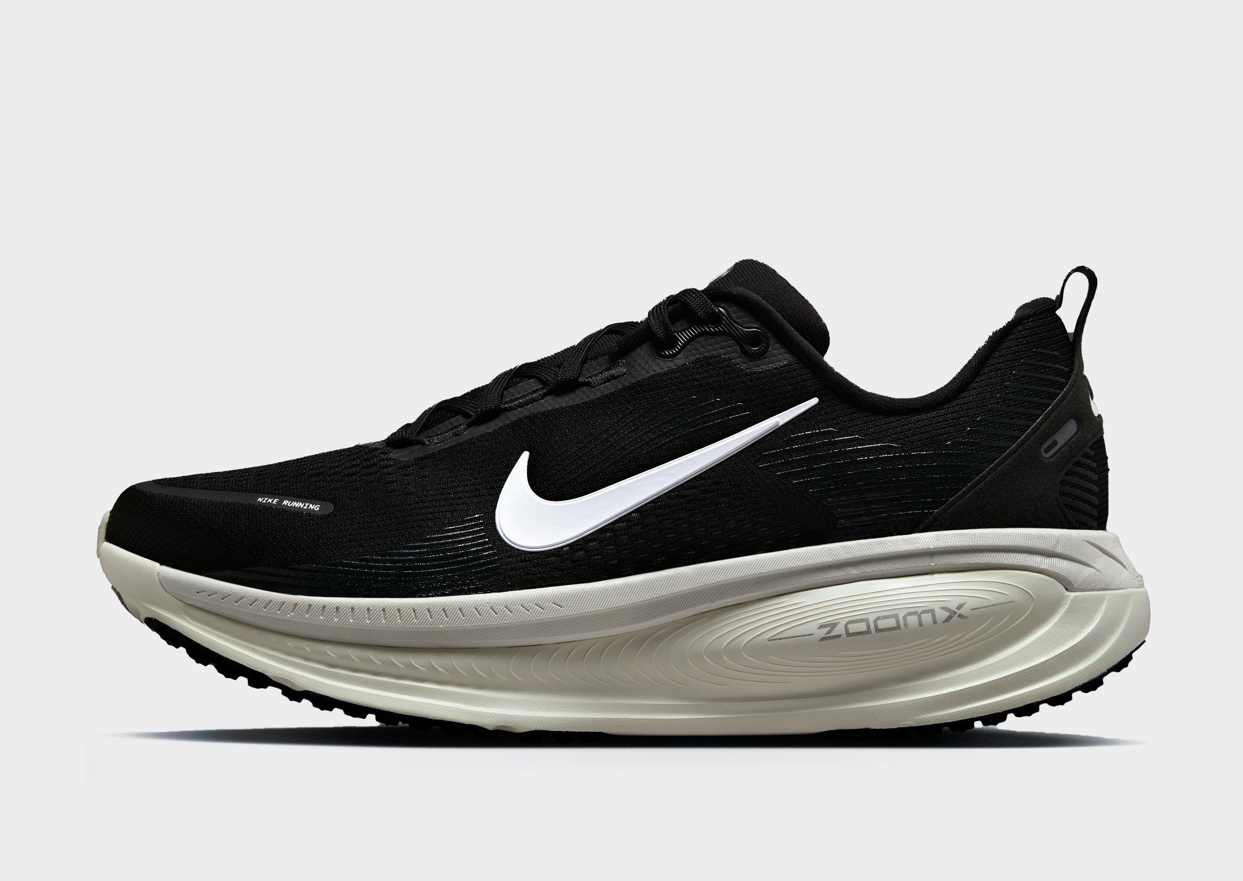 รองเท้าผู้ชาย Vomero 18