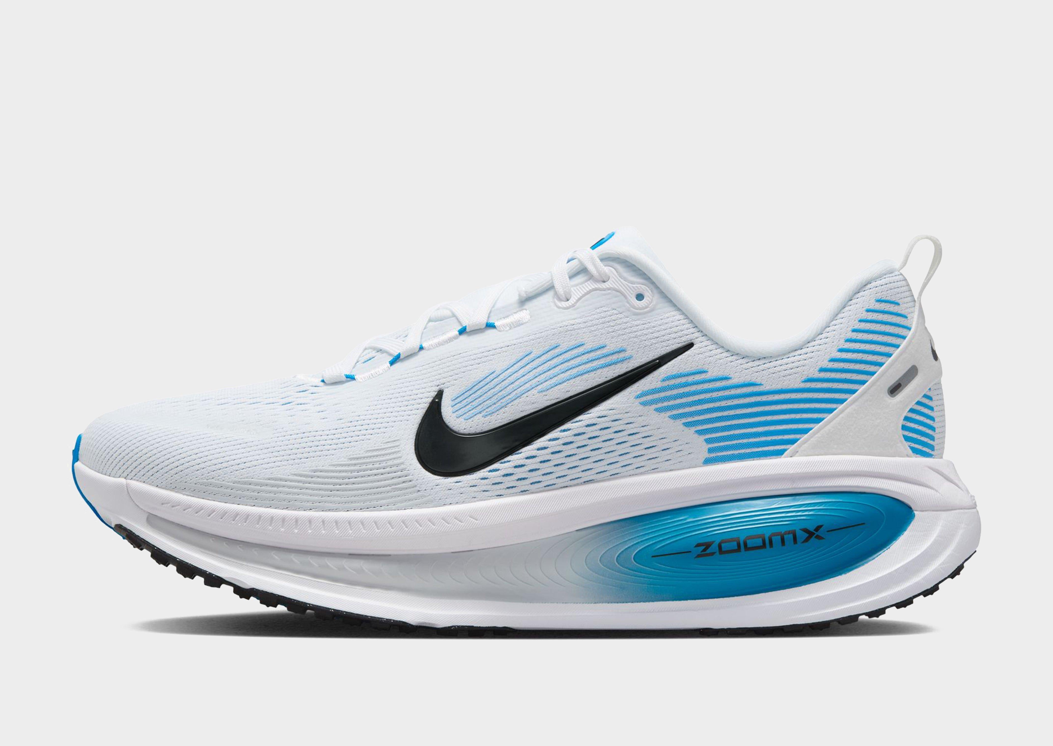 รองเท้าผู้ชาย Vomero 18