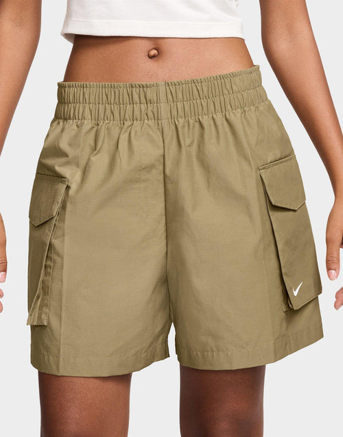 กางเกงขาสั้นผู้หญิง Sportswear Essential Woven High-Waisted 5" Cargo