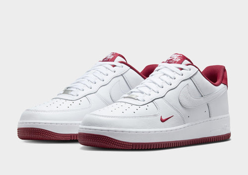 รองเท้าผู้ชาย Air Force 1 '07 LV8