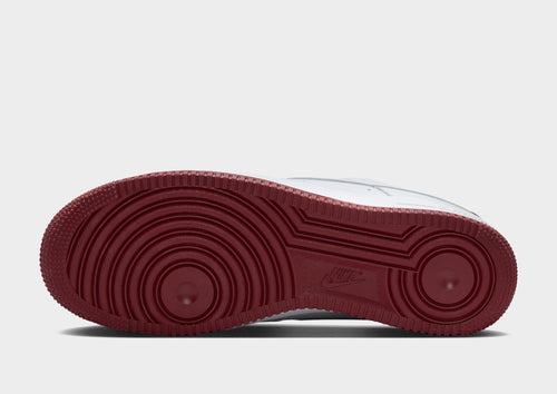 รองเท้าผู้ชาย Air Force 1 '07 LV8