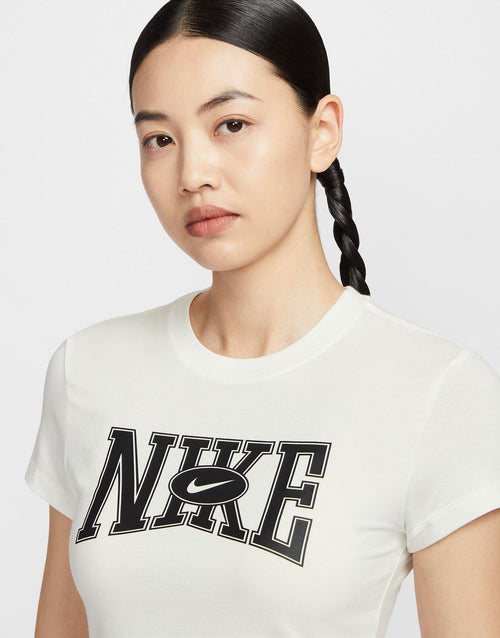เสื้อยืดผู้หญิง Sportswear Slim Cropped