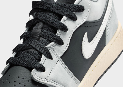 รองเท้าเด็กโต Air 1 Low SE