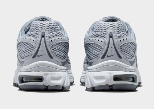 รองเท้าผู้หญิง Air Max Moto 2K