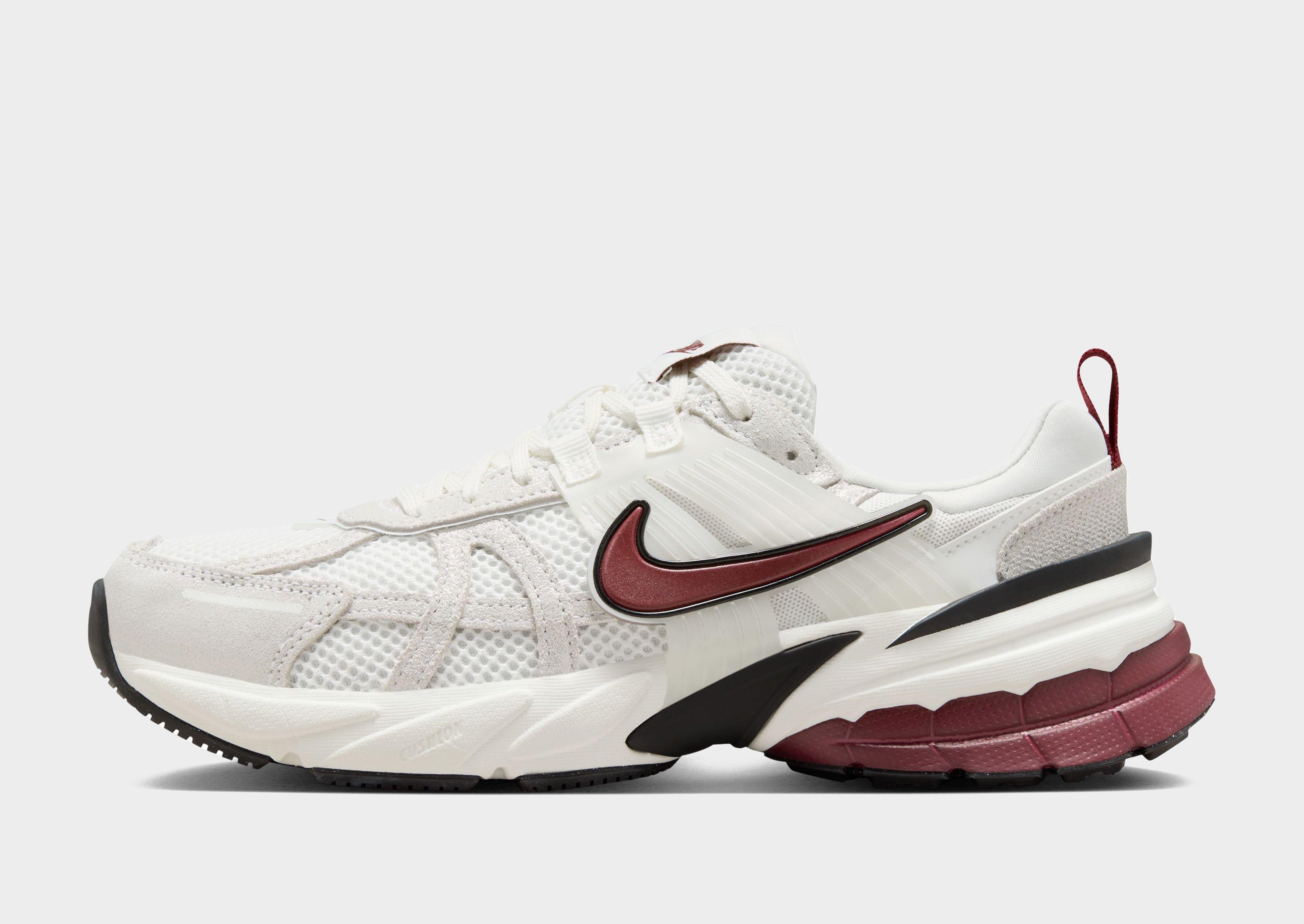 รองเท้าผู้หญิง V2K Run SE