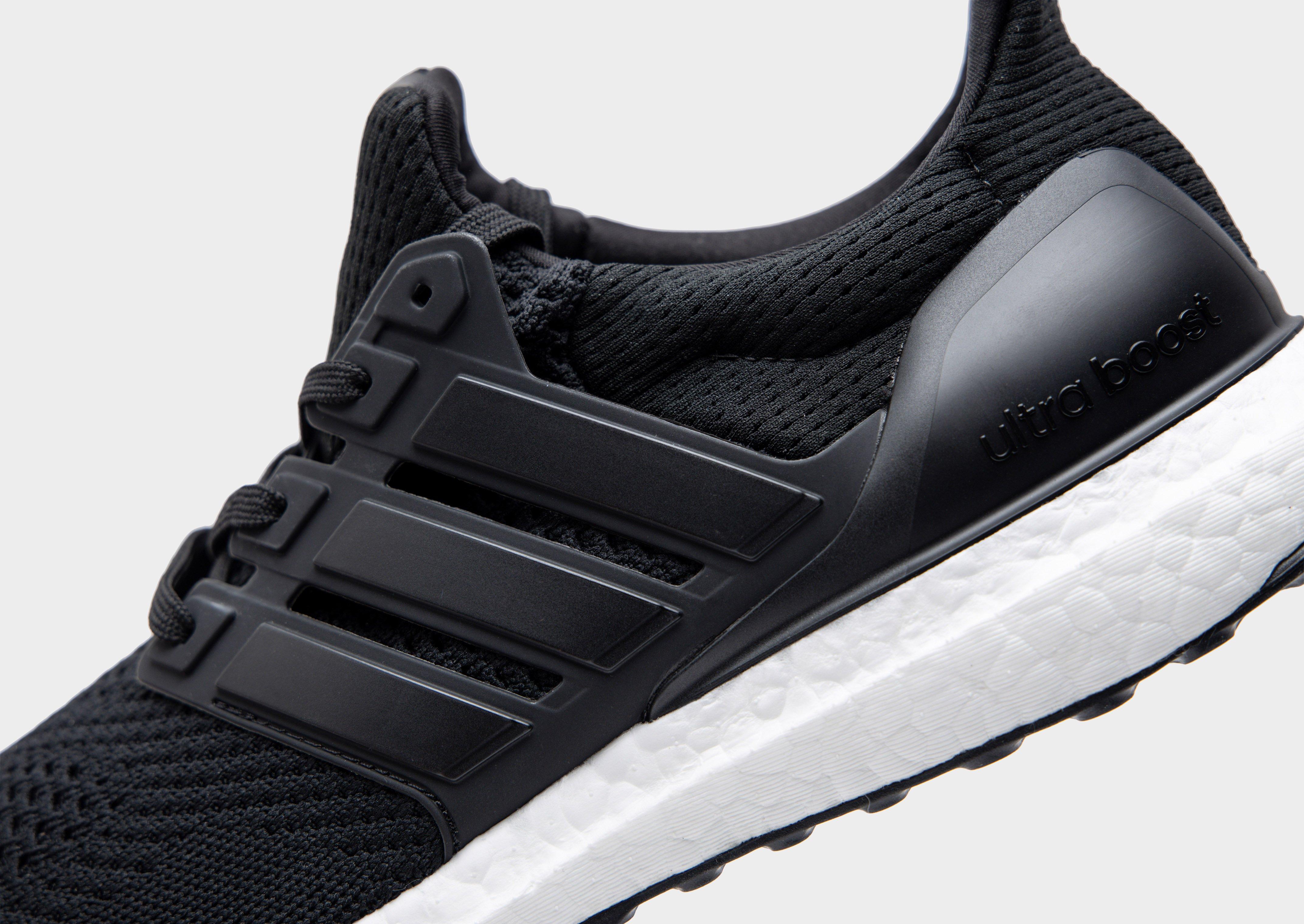สีดำ adidas รองเท้าผู้ชาย Ultraboost 1.0