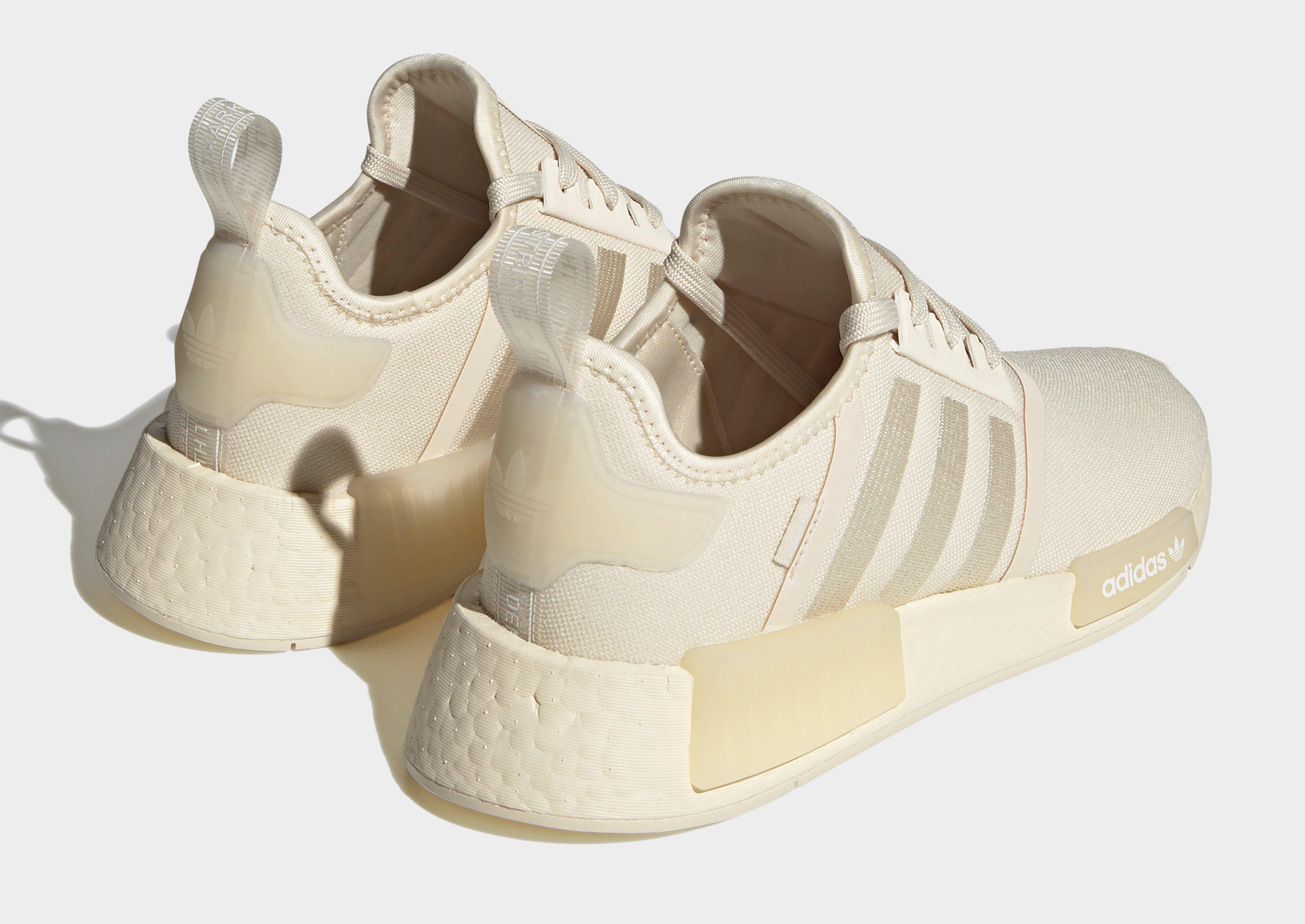 สีขาว adidas รองเท้าผู้หญิง NMD R1