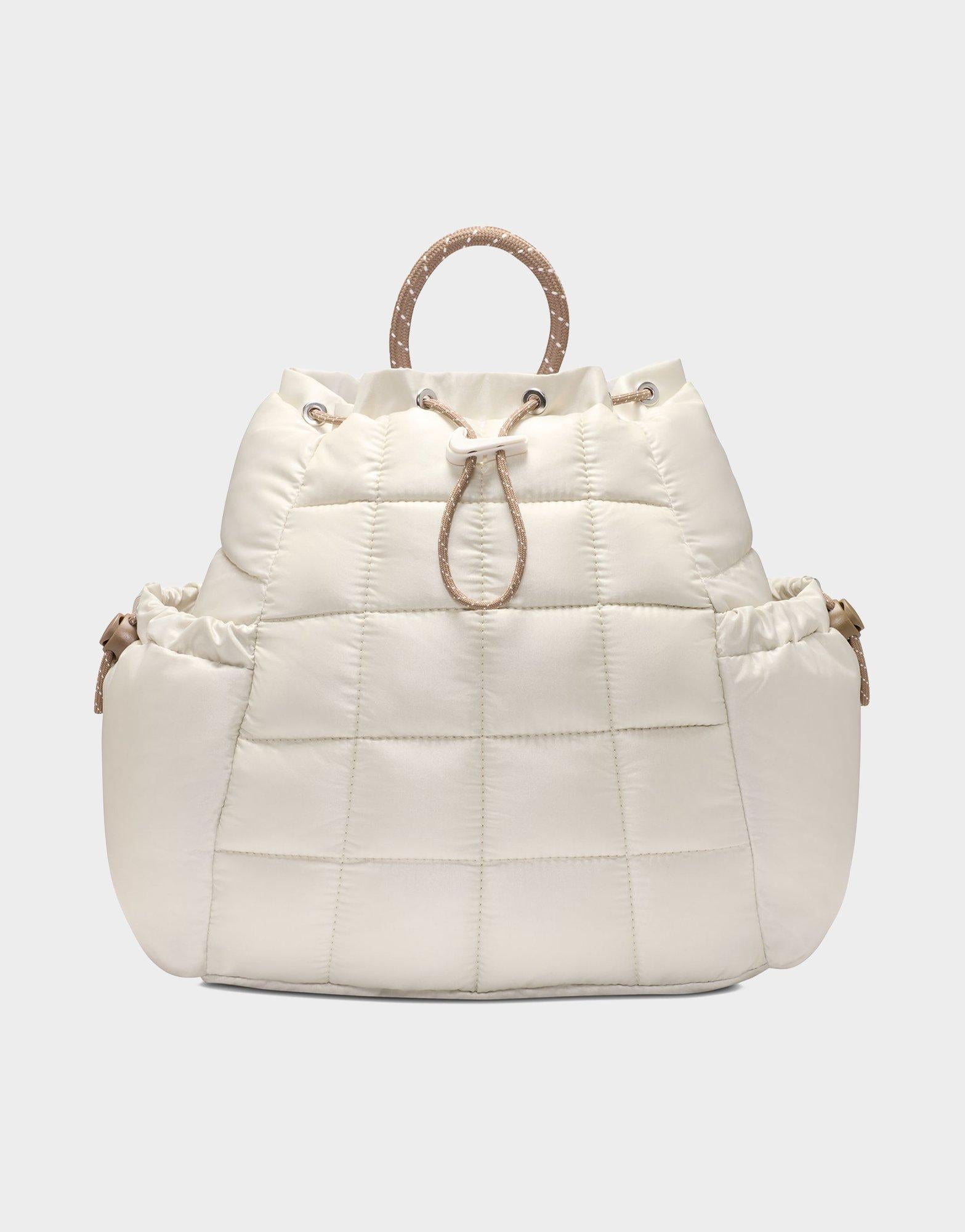 กระเป๋าสะพายหลัง Sportswear Puffle (9L)