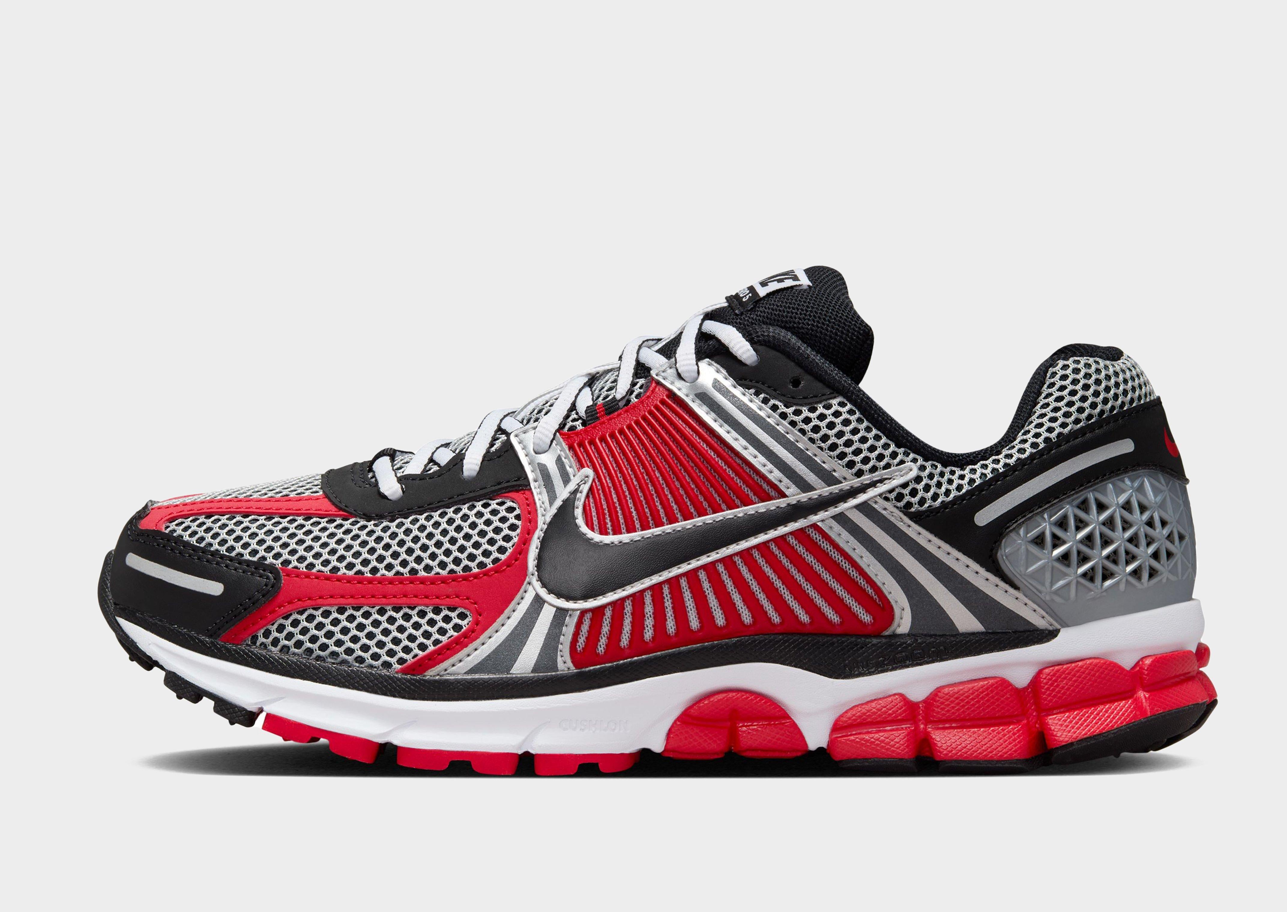 รองเท้าผู้ชาย Zoom Vomero 5