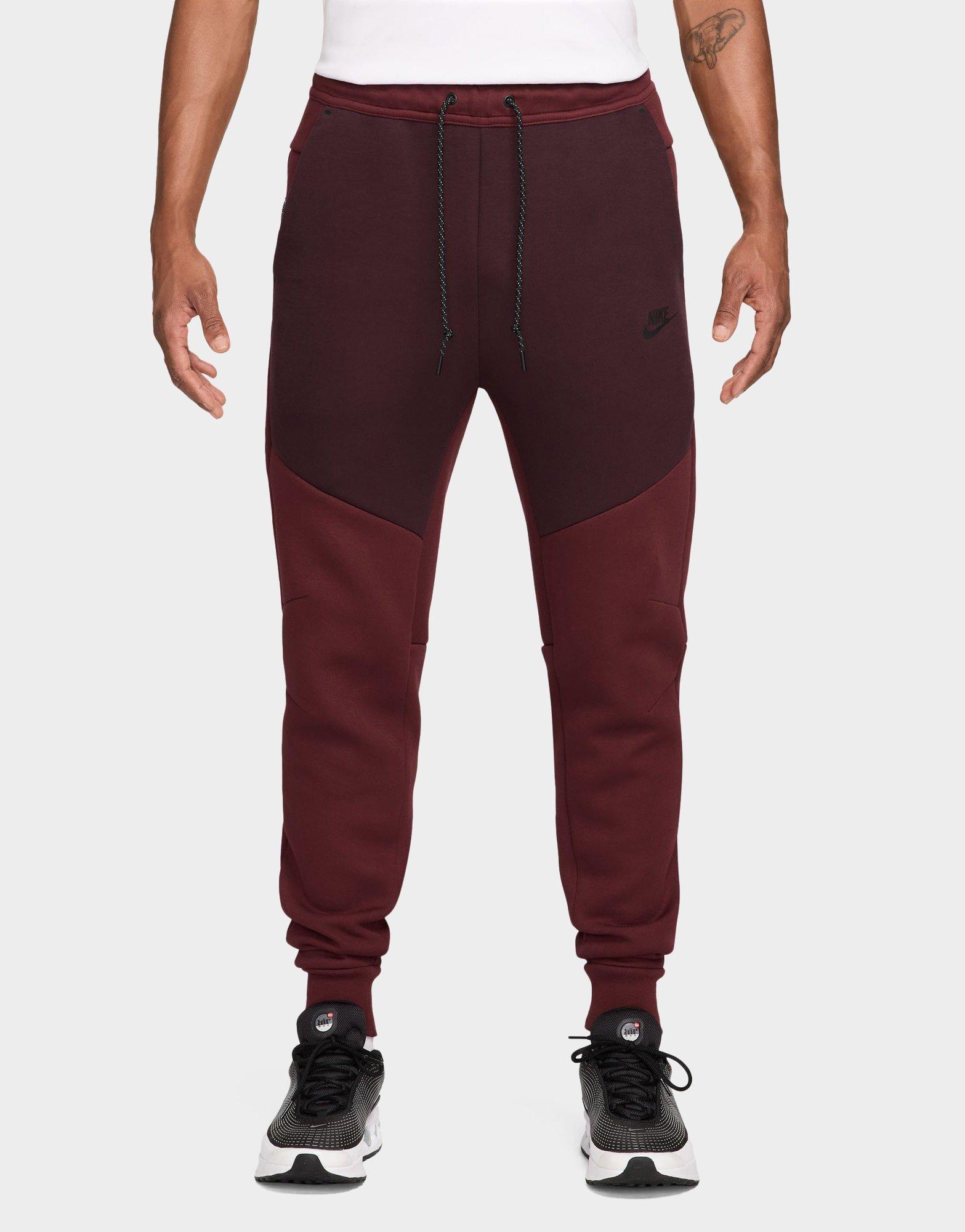 กางเกงขายาวผู้ชาย Tech Jogger