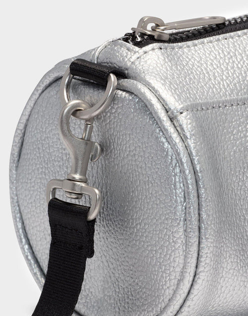 กระเป๋า Clash Mini Barrel (3L)