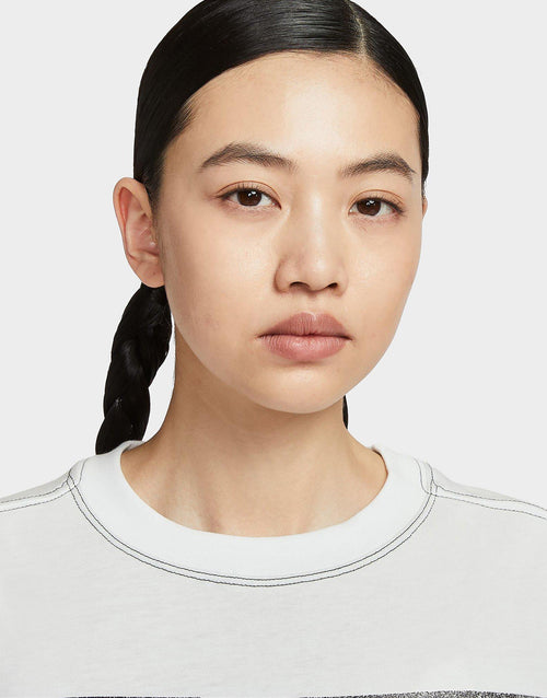 เสื้อยืดผู้หญิง Sportswear