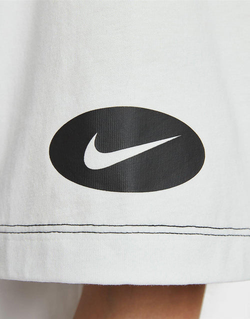 เสื้อยืดผู้หญิง Sportswear
