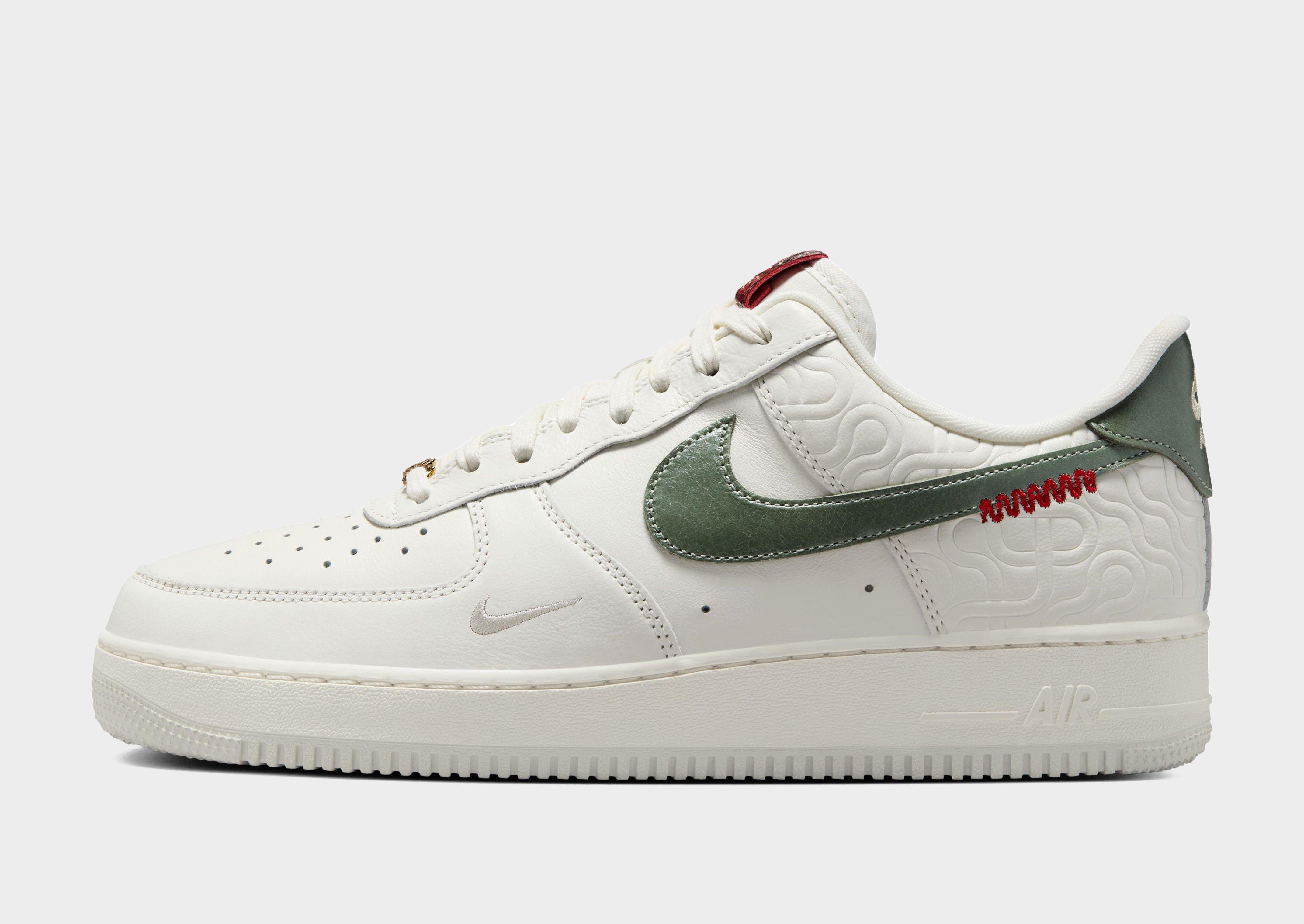 รองเท้าผู้ชาย Air Force 1 '07