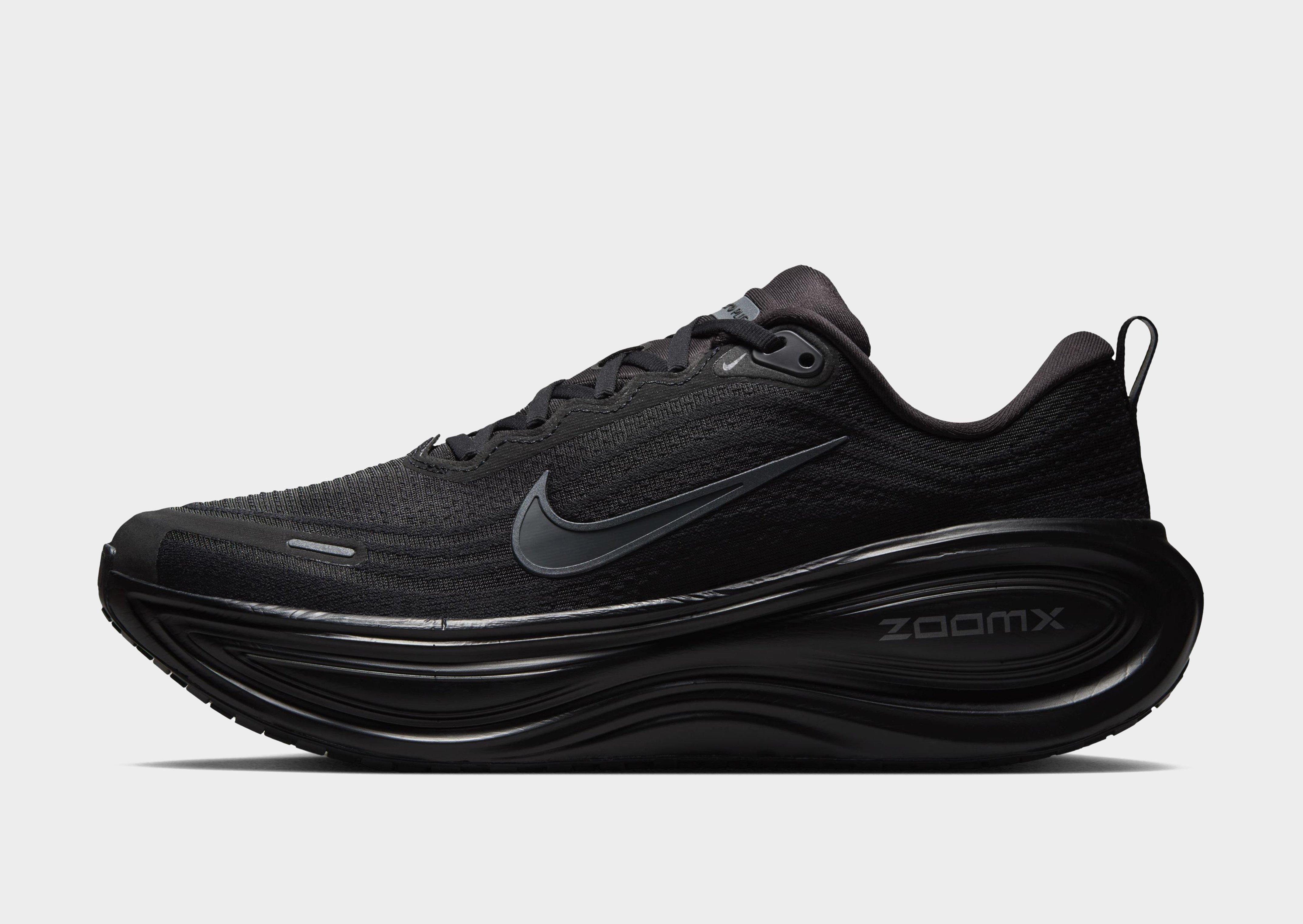 รองเท้าผู้ชาย Vomero Plus