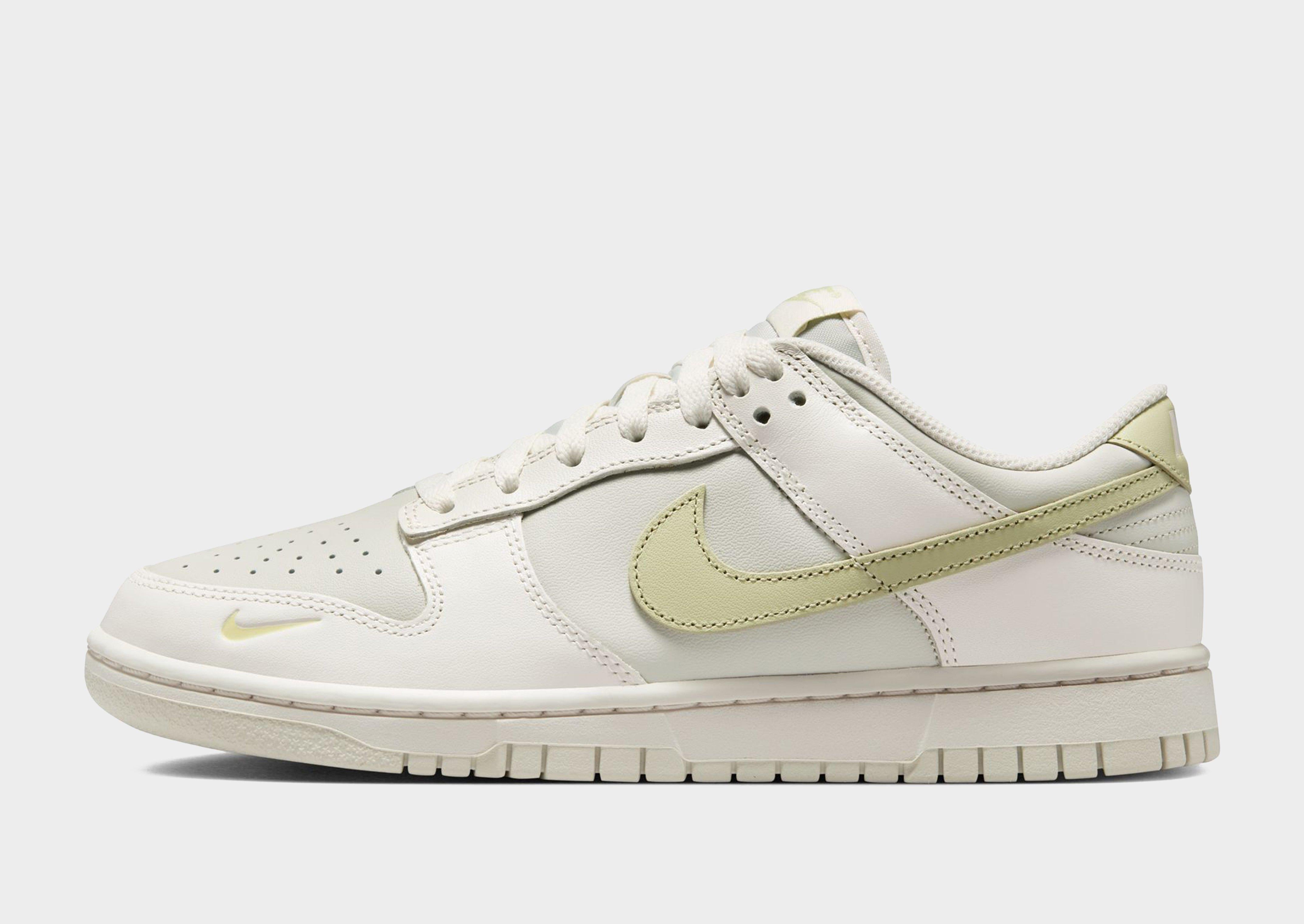 รองเท้าผู้หญิง Dunk Low