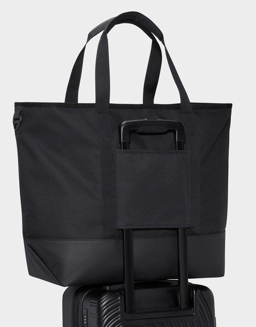 กระเป๋า Heritage Eugene Tote (63L)