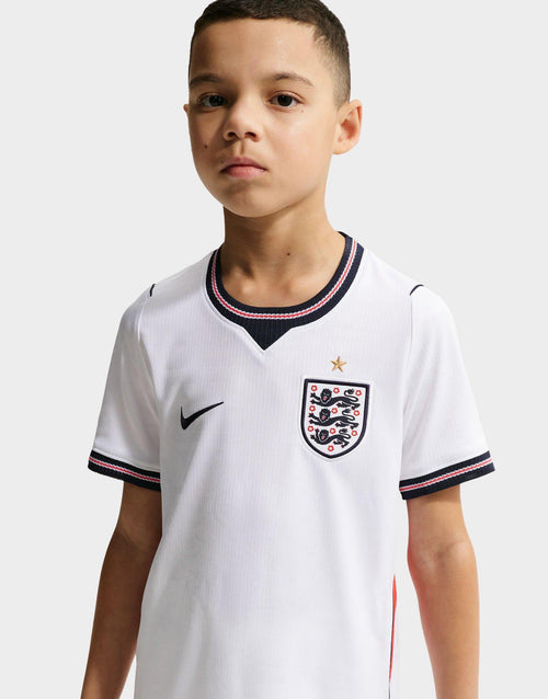 เสื้อฟุตบอลชุดเหย้าเด็กโต England 2026