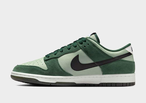 รองเท้าผู้ชาย Dunk Low Retro SE