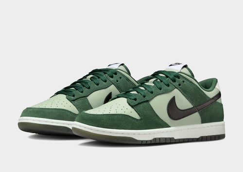รองเท้าผู้ชาย Dunk Low Retro SE