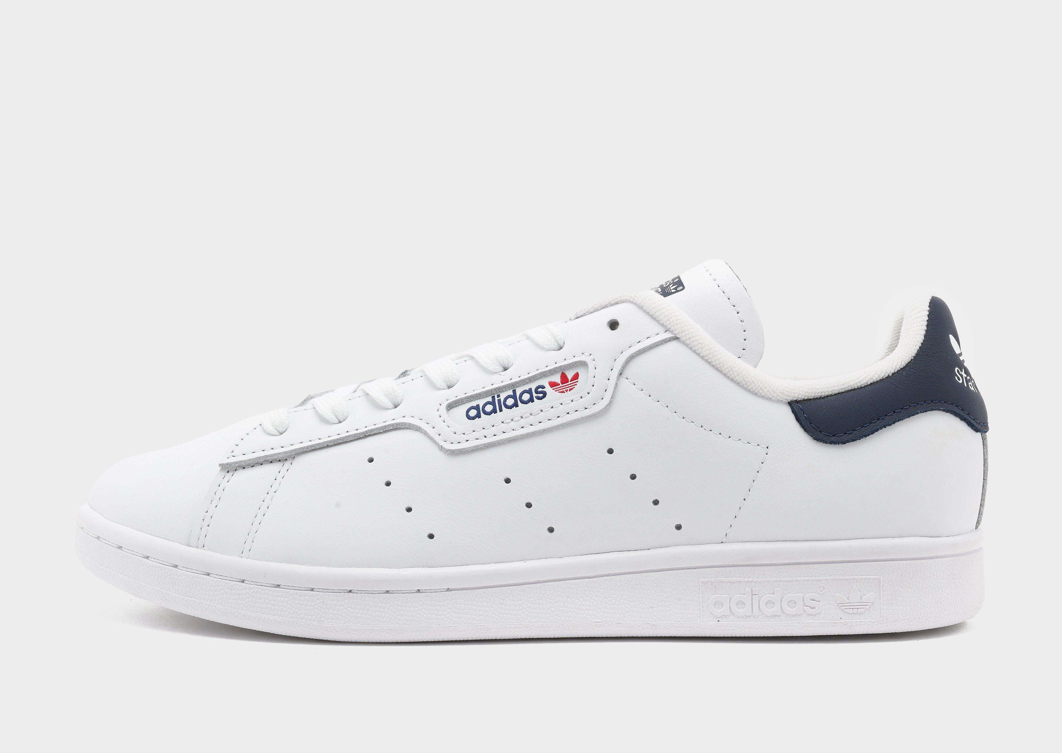 รองเท้าผู้ชาย Stan Smith
