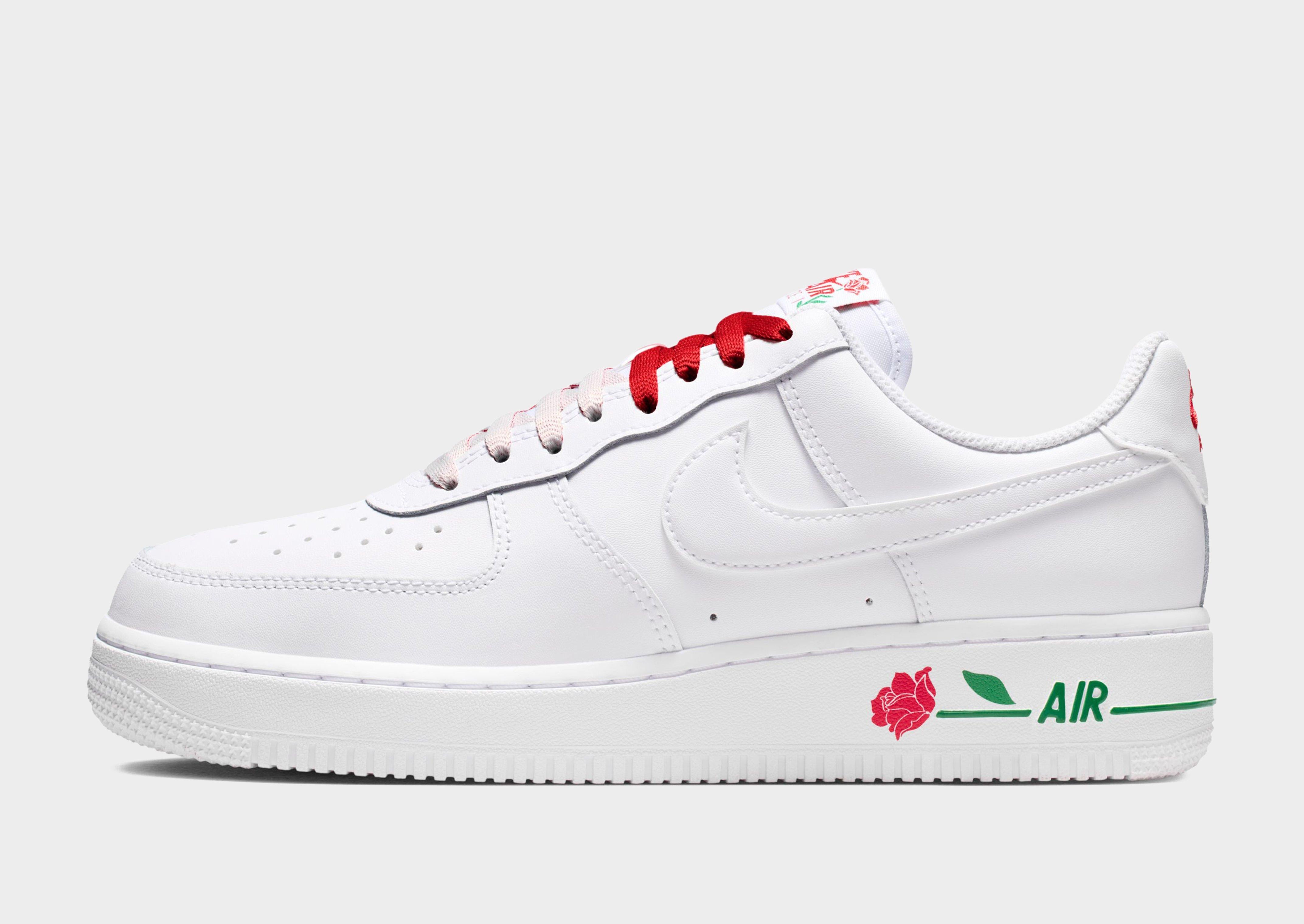รองเท้าผู้หญิง Air Force 1 '07 SE