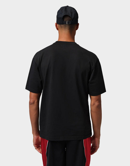 เสื้อยืดผู้ชาย Graphic