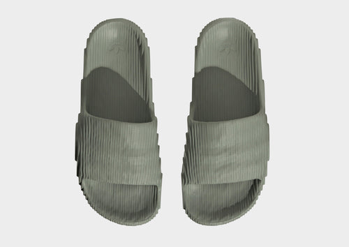 รองเท้าแตะผู้หญิง Adilette 22