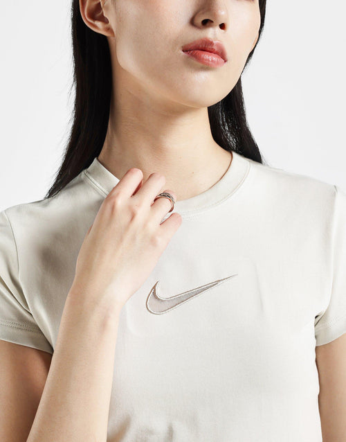 เสื้อยืดผู้หญิง Sportswear Chill Knit