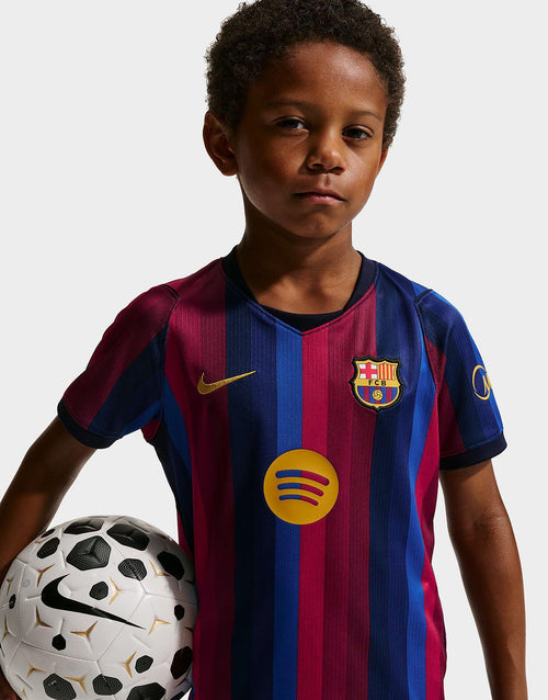 ชุดฟุตบอลชุดเหย้าเด็กเล็ก FC Barcelona 2026
