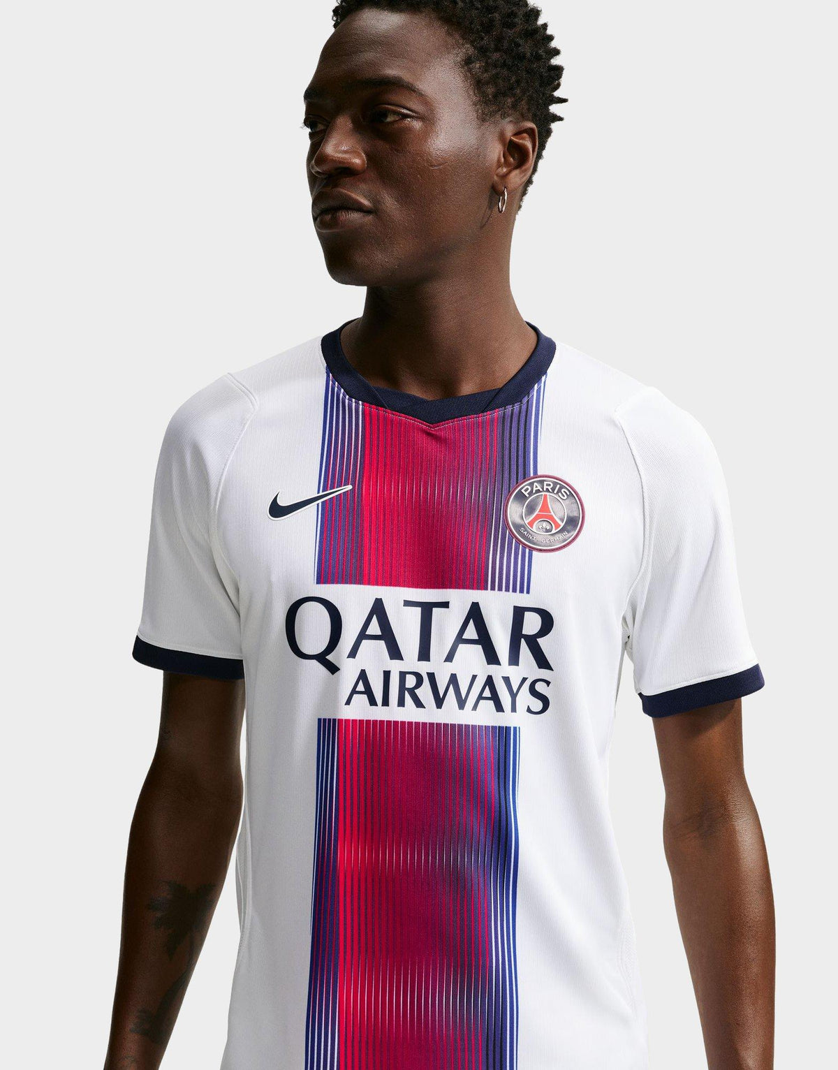 เสื้อฟุตบอลชุดเยือน Paris Saint-Germain 2026/27