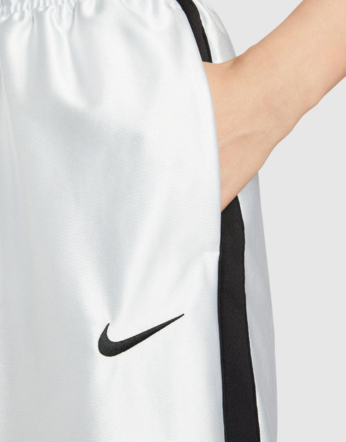 กางเกงขาสั้นผู้หญิง Sportswear