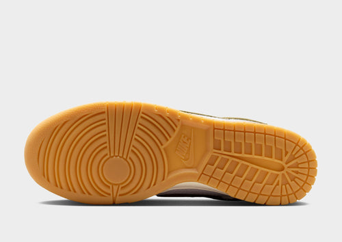 รองเท้าผู้ชาย Dunk Low Retro SE