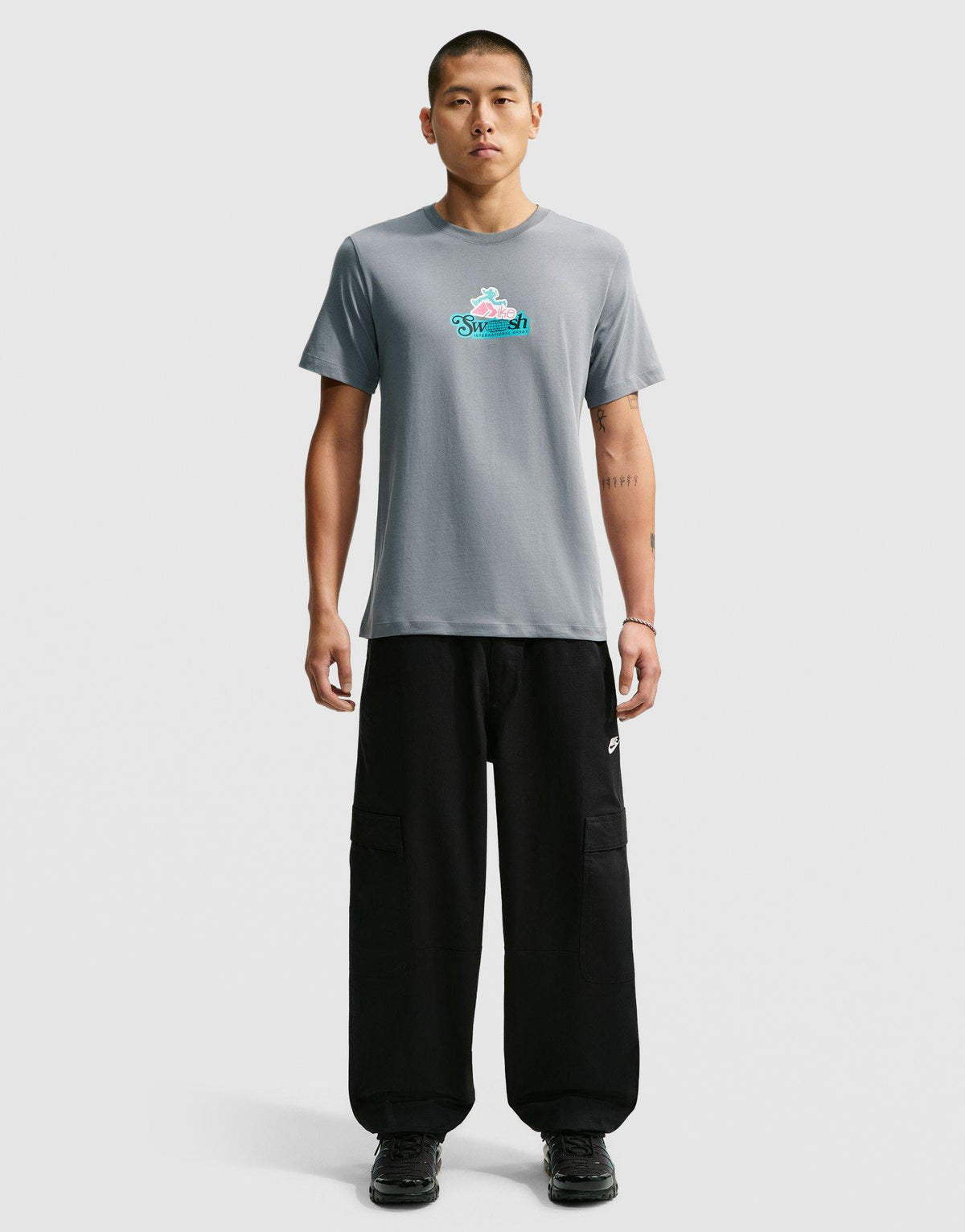 เสื้อยืดผู้ชาย Sportswear
