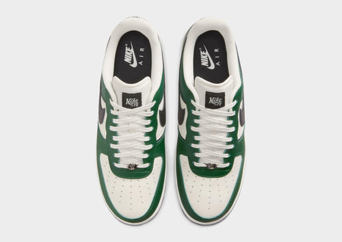 รองเท้าผู้ชาย Air Force 1 '07 LV8