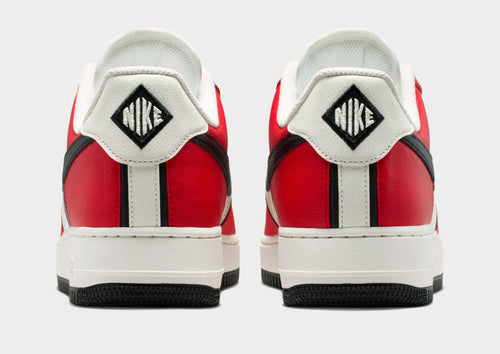 รองเท้าผู้ชาย Air Force 1 '07