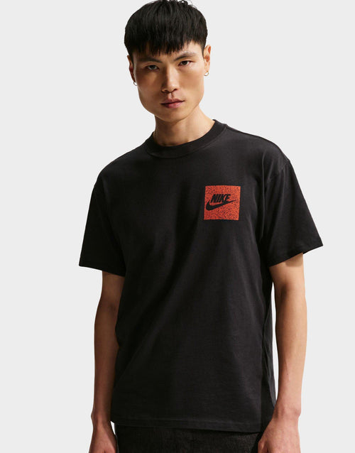 เสื้อยืดผู้ชาย