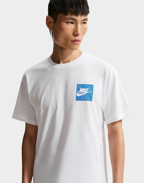 เสื้อยืดผู้ชาย