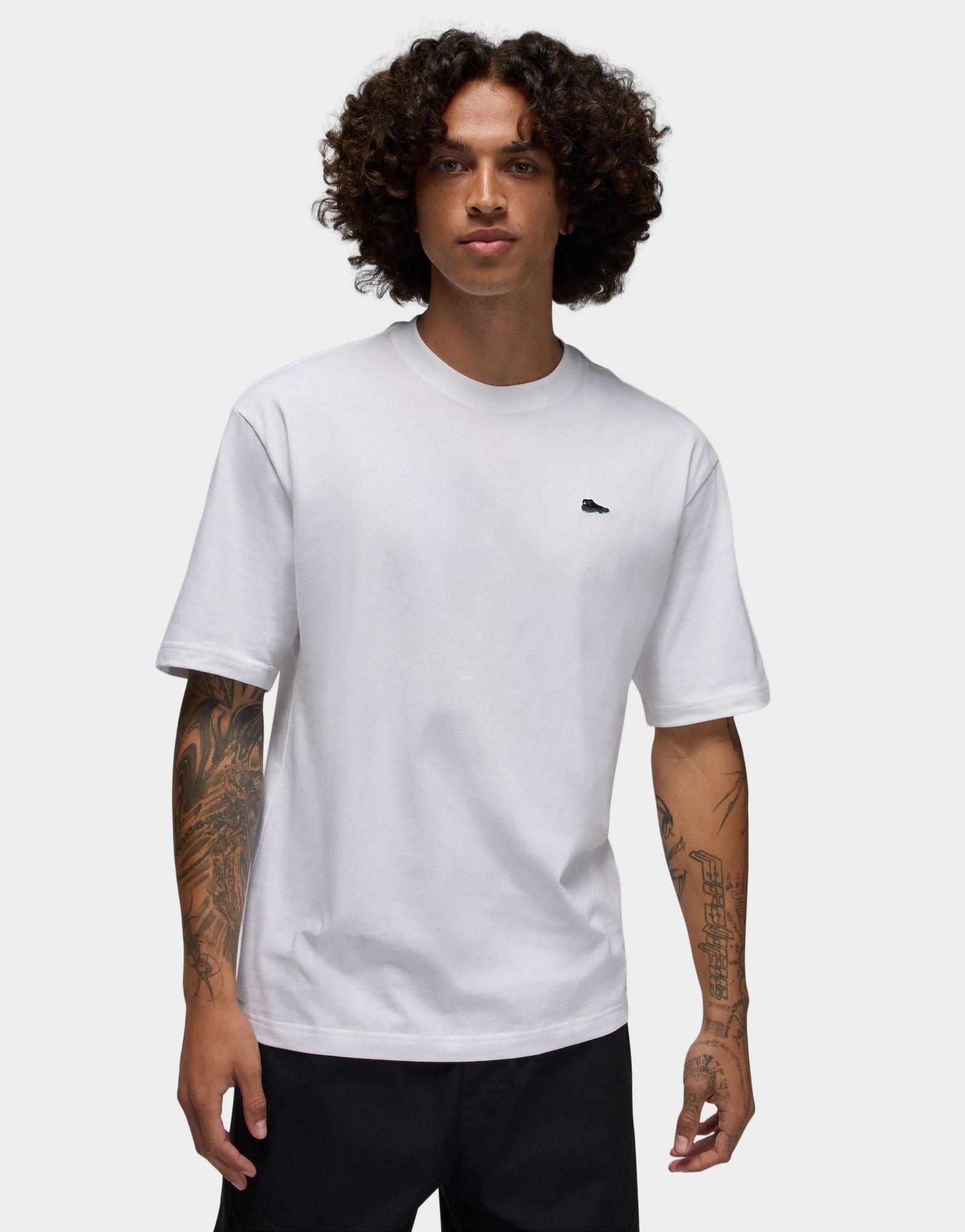 เสื้อยืดผู้ชาย AJ11