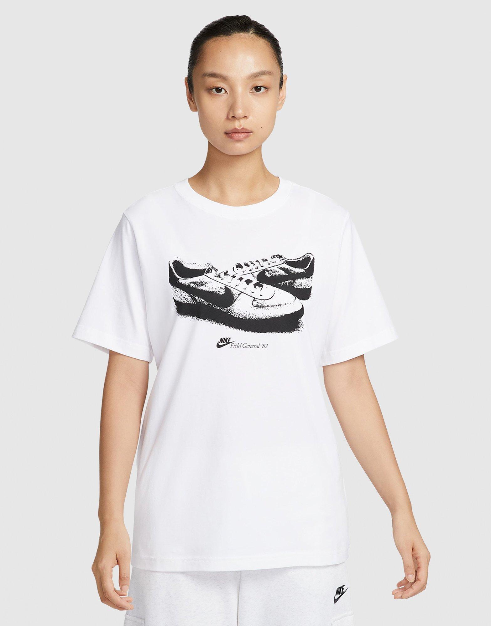 เสื้อยืดผู้หญิง Sportswear