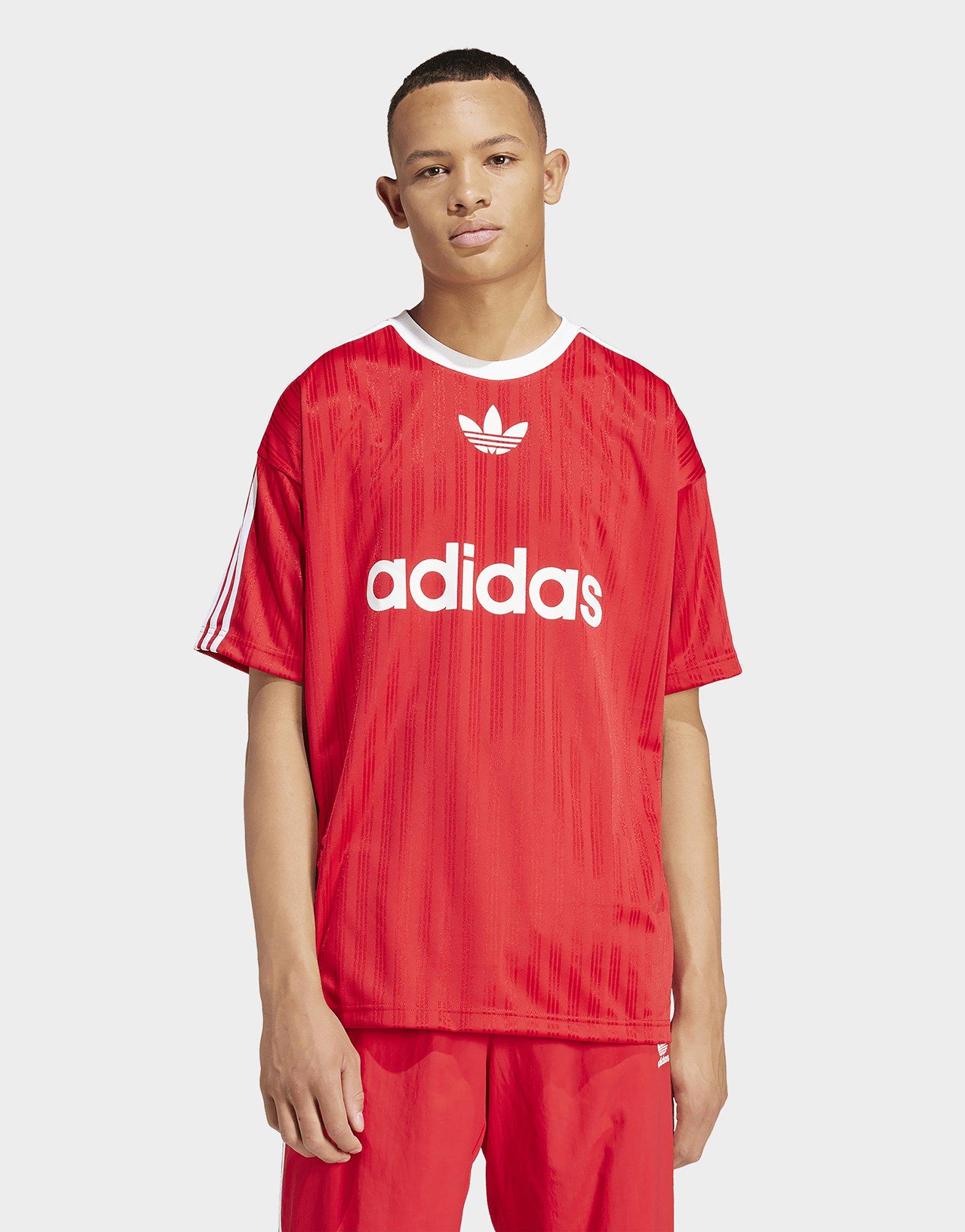 เสื้อยืดผู้ชาย Adicolor