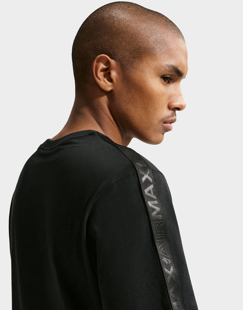 เสื้อยืดผู้ชาย Sportswear