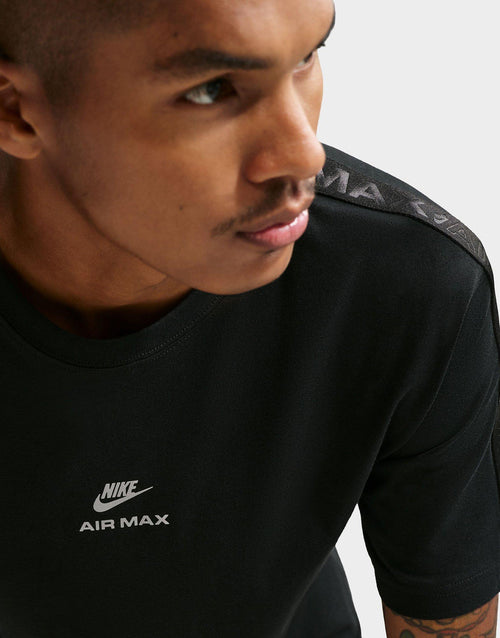 เสื้อยืดผู้ชาย Sportswear