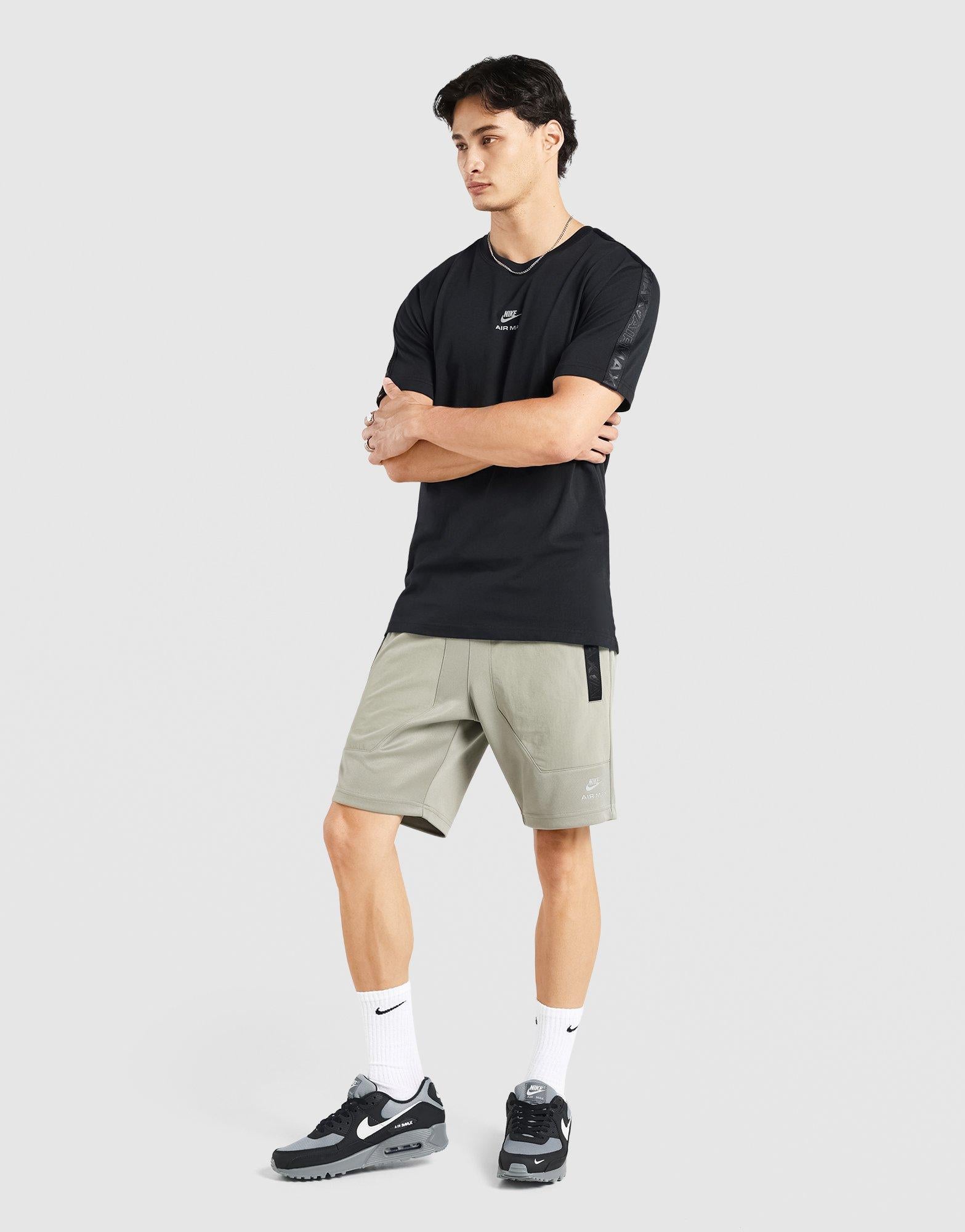 กางเกงขาสั้นผู้ชาย Air Max