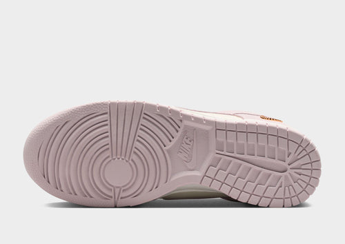 รองเท้าผู้หญิง Dunk Low