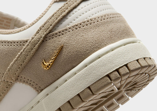 รองเท้าผู้หญิง Dunk Low