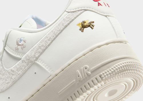 รองเท้าผู้หญิง Air Force 1 '07 SE LNY