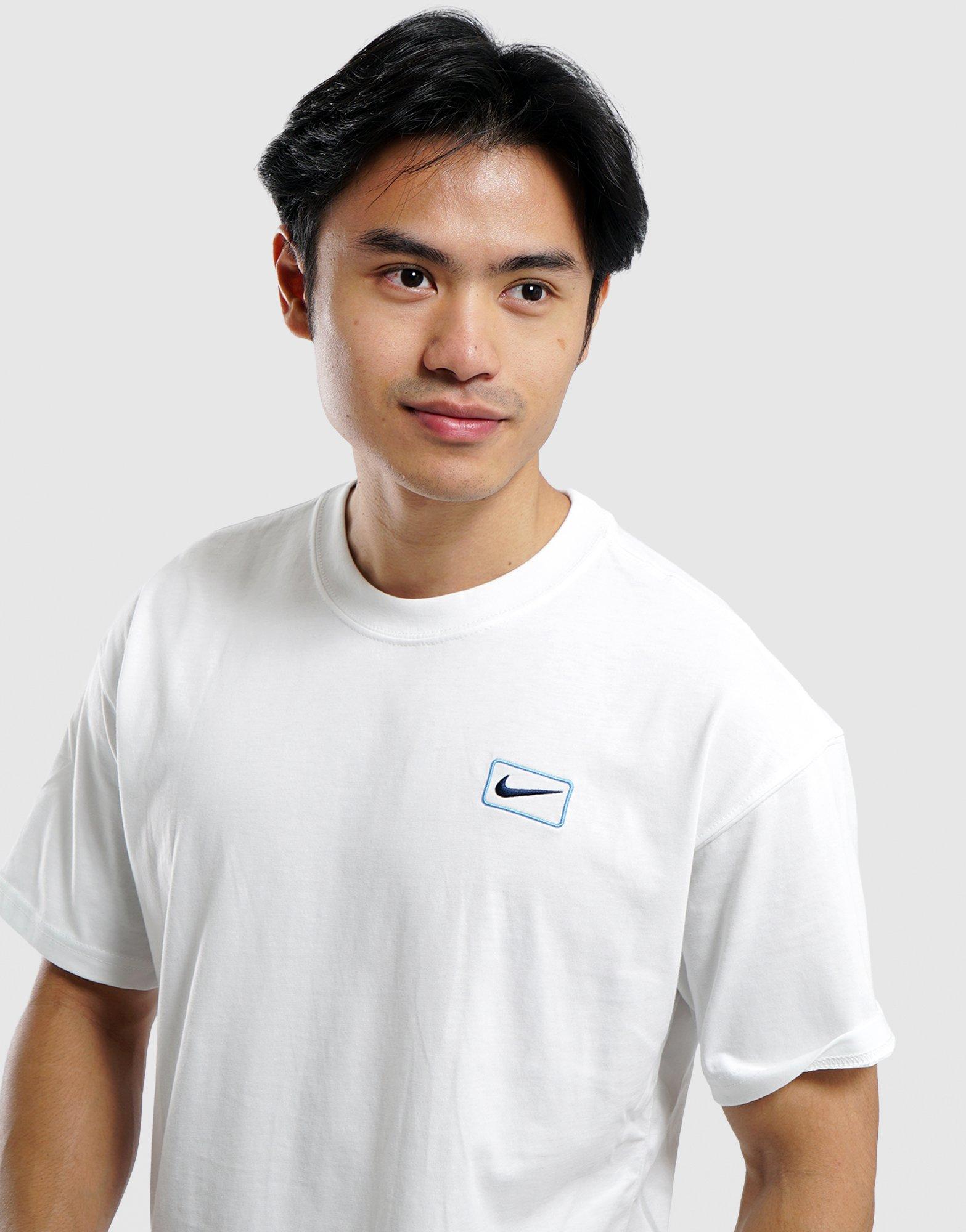 เสื้อยืดผู้ชาย Sportswear