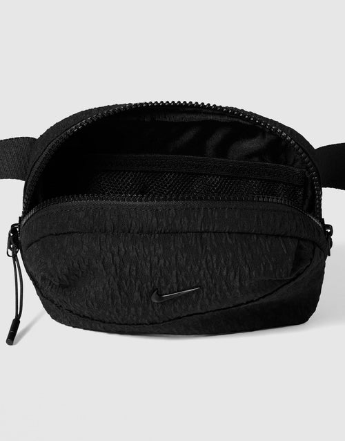 กระเป๋า Aura Waistpack (2L)