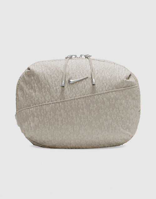 กระเป๋า Aura Waistpack (2L)